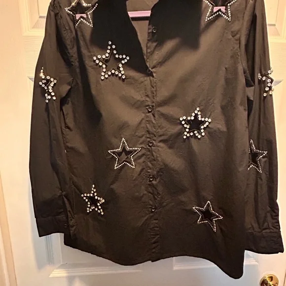 Black Star Cutouts Embellished Button-Up Shirt - Picture 3 of 7